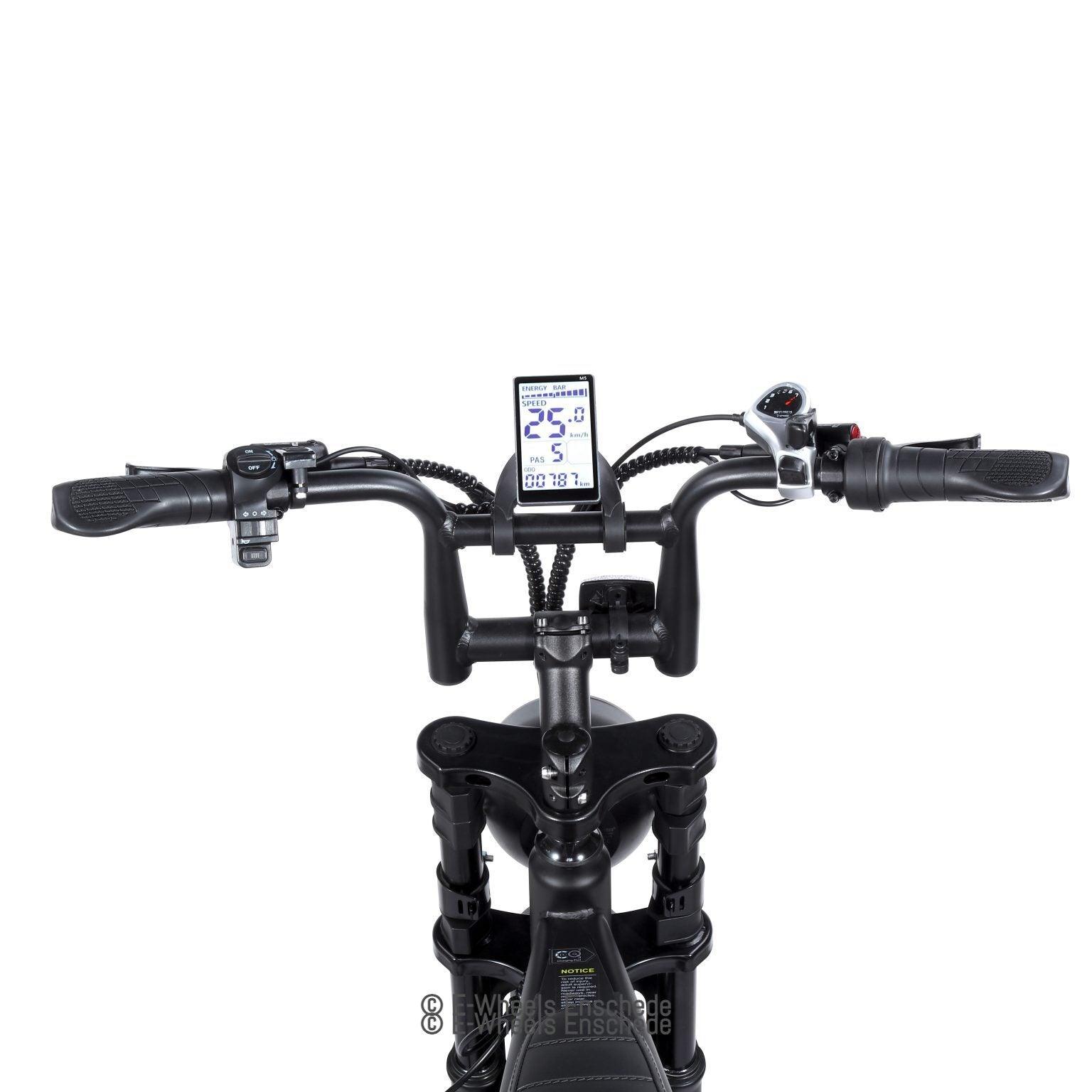Combi-Deal! - Ouxi V8 (4.0) - Fatbike - Zwart - Achterzitje + Voetsteuntjes + Alarmsysteem